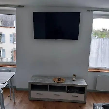 Refait A Neuf Clos Saint Genest Apartment